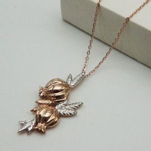 گردنبند انار