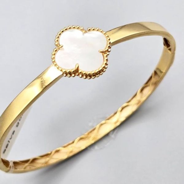 بنگل ونکلیف سنگ سفید