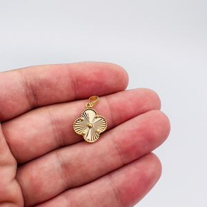 خرید آنلاین آویز ونکلیف